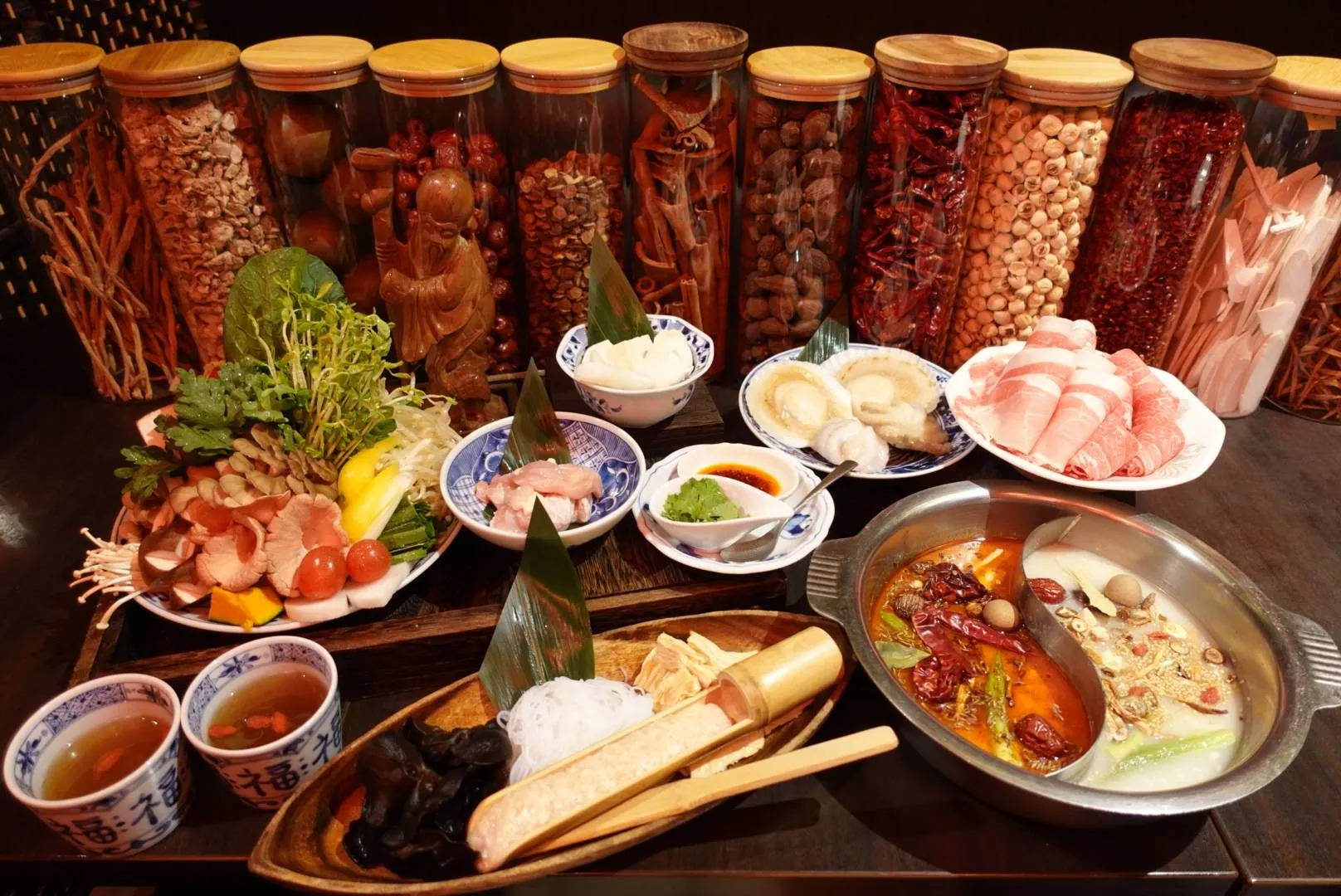 ゆっくりとお食事を楽しめる空間を提供